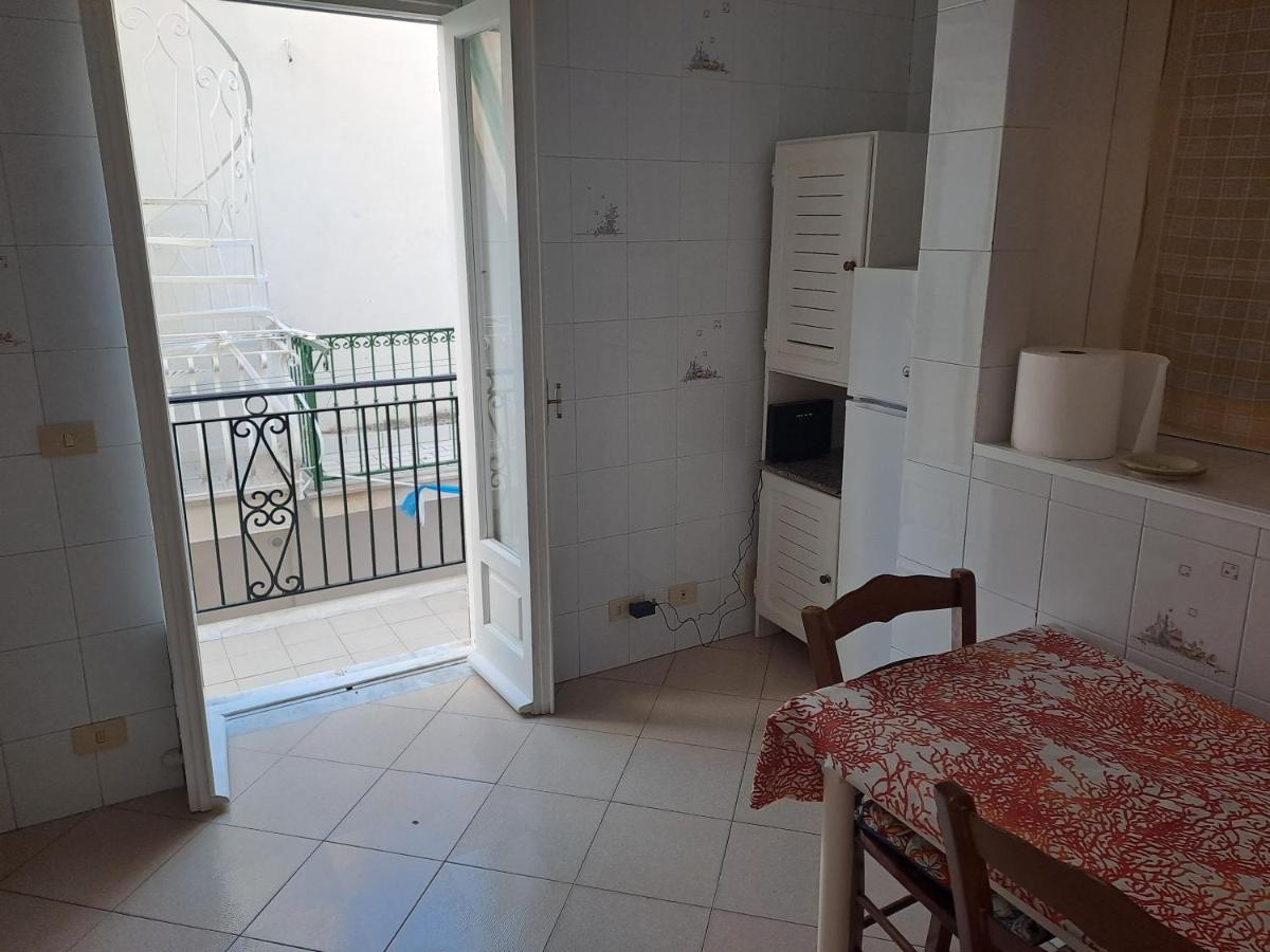 Dreamhouse Ischia-Lacco Ameno In Pieno Centro A Soli 70 Metri Dal Mare! Екстериор снимка